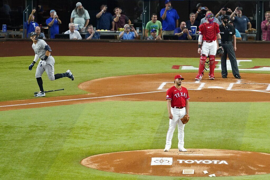 APTOPIX Yankees Rangers Baseball